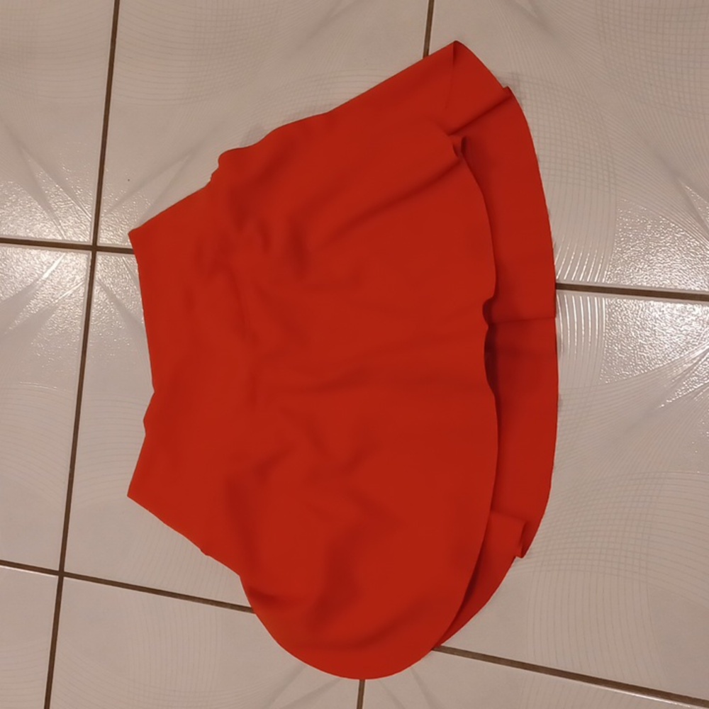 4/$80 Red Athletic Skort - Size Small